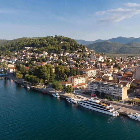 펜션 3 Bedroom Awesome In