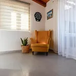Cozy Home In Mliniste With House A Panoramic View *