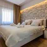 Cozy Home In Mliniste With House A Panoramic View