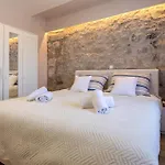 Сasa de vacaciones Cozy Home In Mliniste With House A Panoramic View