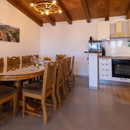 Holiday home Cozy In With House A Panoramic View *