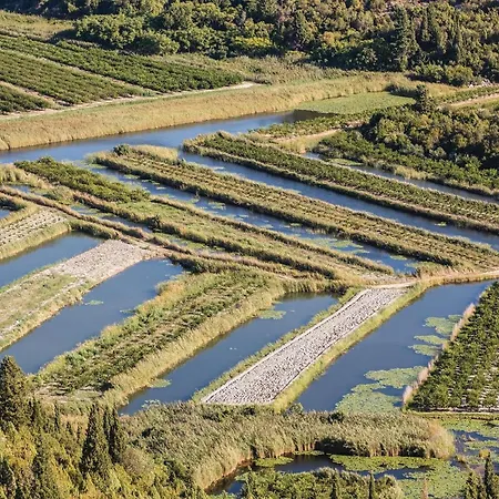 3 Bedroom Awesome In Casa de Férias *