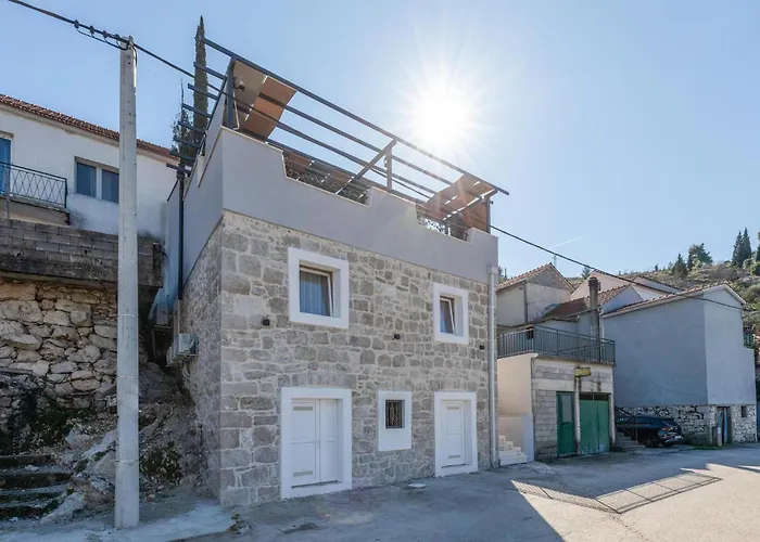 3 Bedroom Awesome In Casa de Férias *