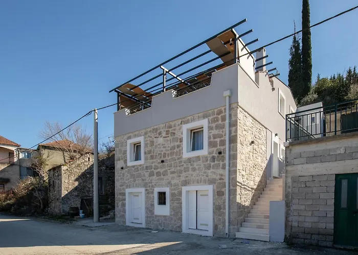 Casa de Férias 3 Bedroom Awesome In Mliniste