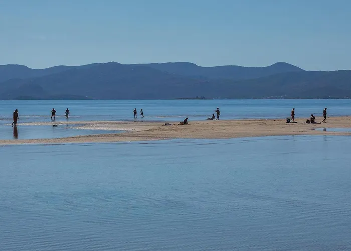 Casa de Férias 3 Bedroom Awesome In Mliniste