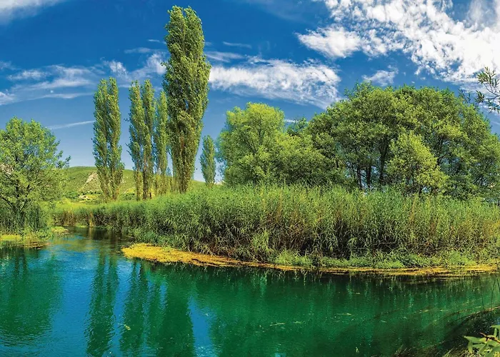 3 Bedroom Awesome In Casa de Férias *